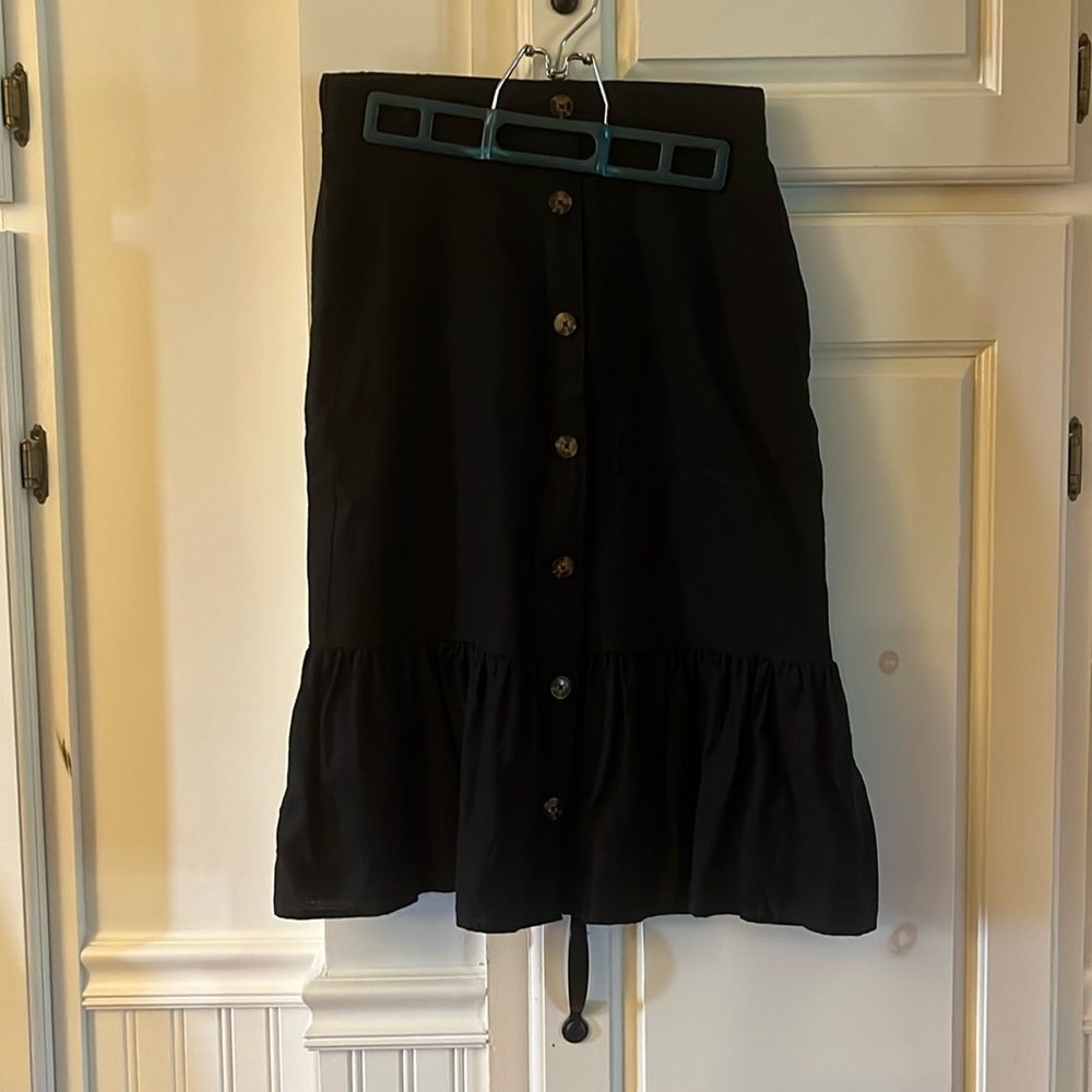 Black linen skirt size 2